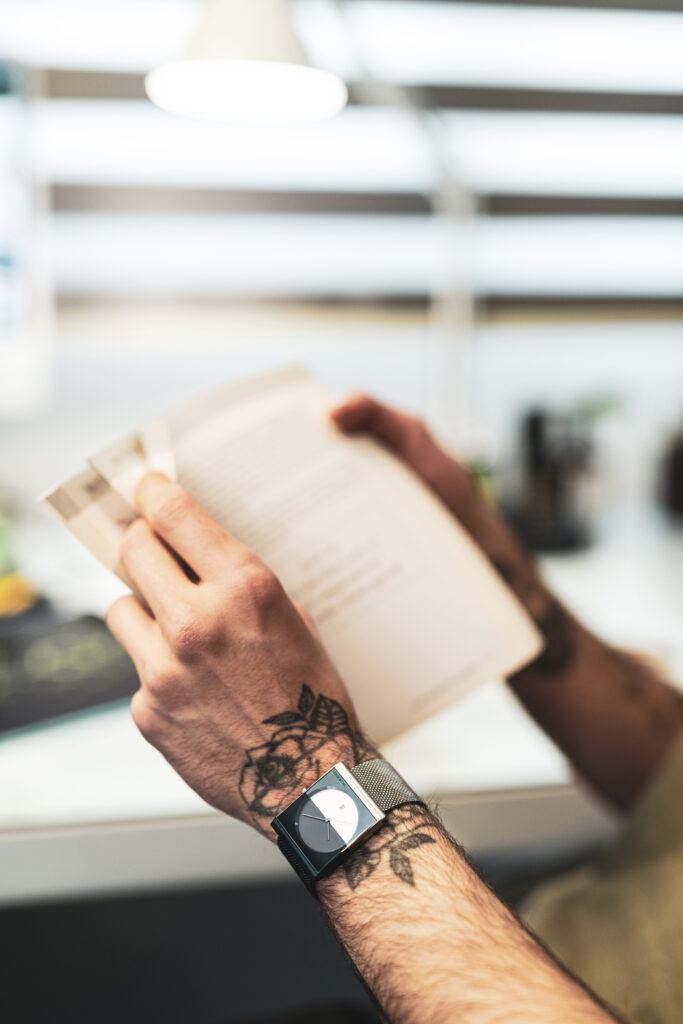 عکاسی تبلیغاتی از ساعت های JACOB JENSEN و DANISH DESIGN