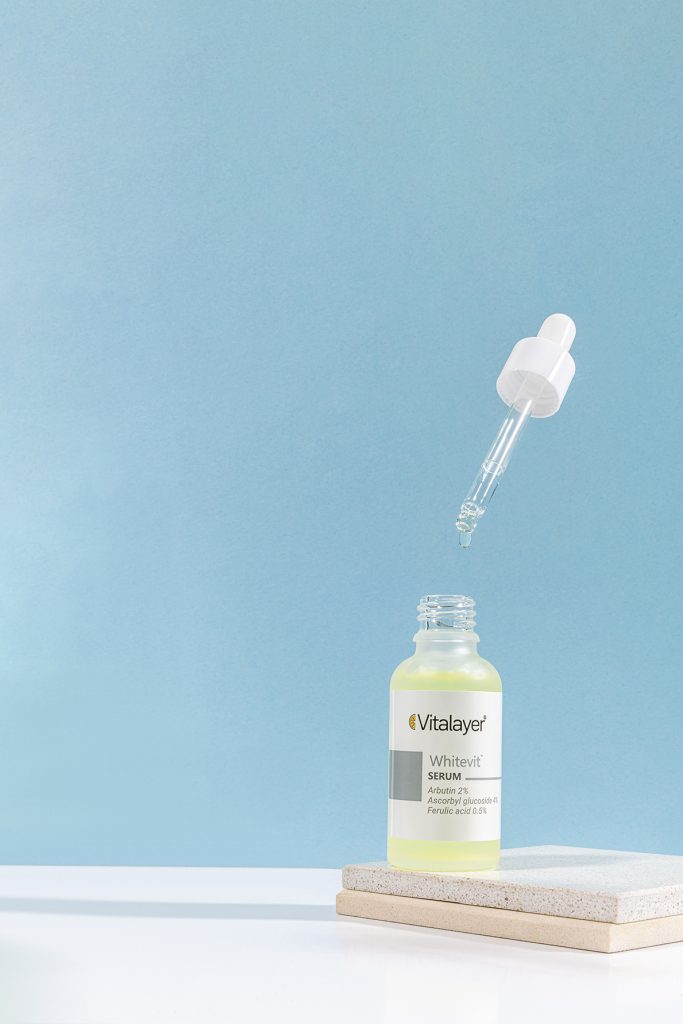 عکاسی محصولات بهداشتی Vitalayer جهت استفاده در فضای مجازی و وب سایت